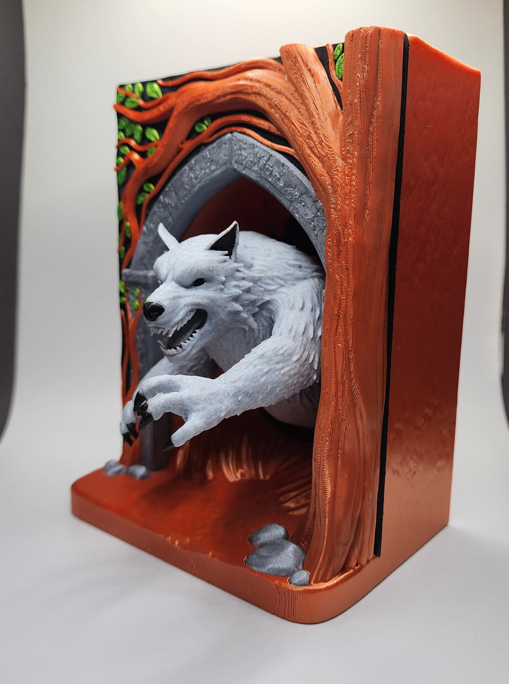 Werewolf Book Nook