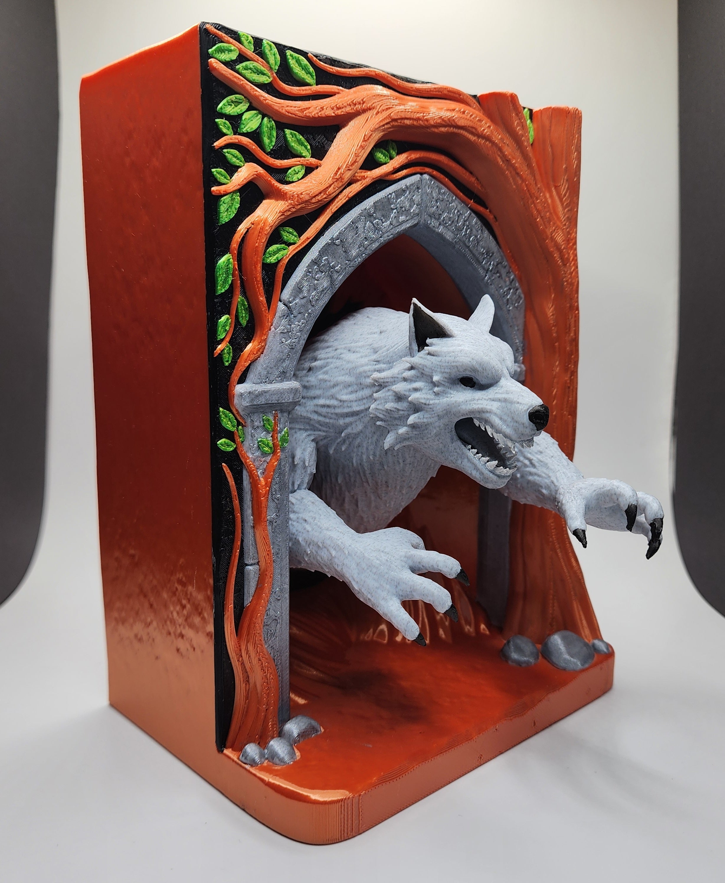 Werewolf Book Nook