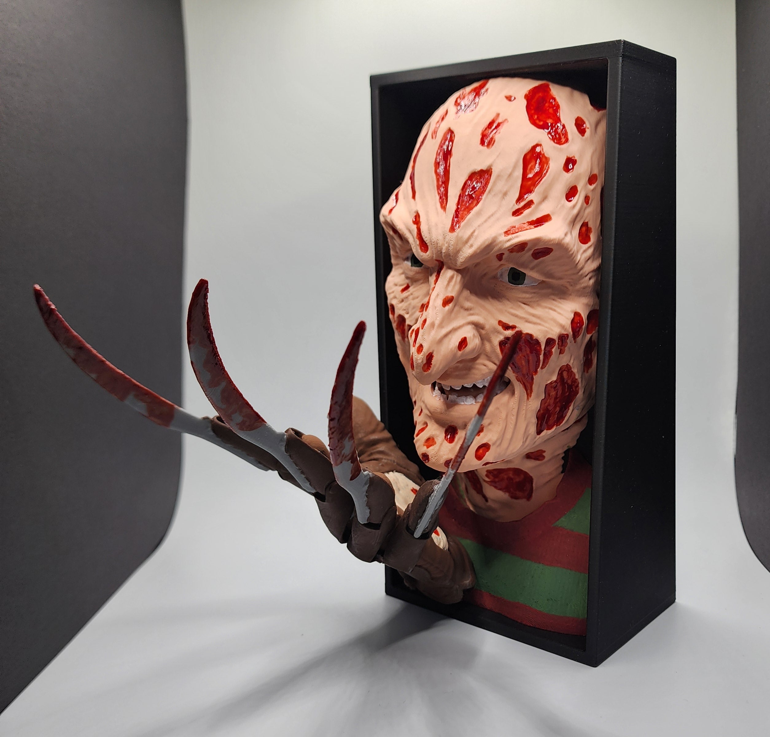 Freddy Kreuger Book Nook