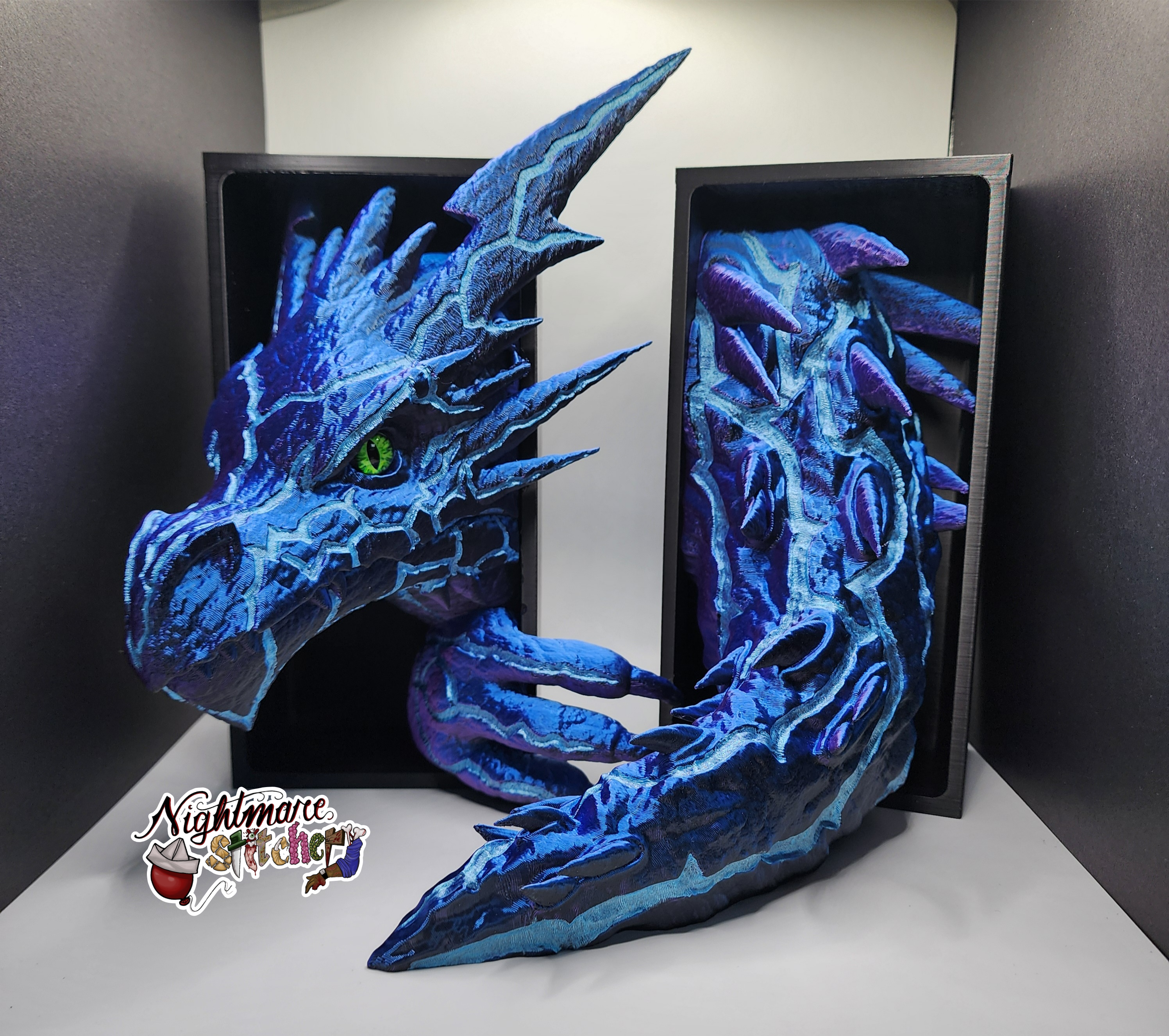 Lightning Dragon Book Ends